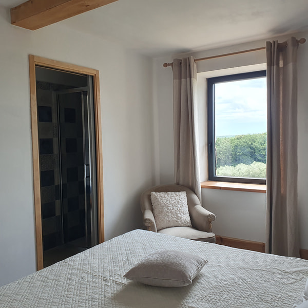 Gite-8-personnes-en-Provence-Chambre-Aglandau - Bastidon de Saint-Père