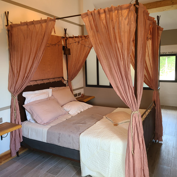 Gite-8-personnes-en-Provence-Chambre-Bouteillan - Bastidon de Saint-Père