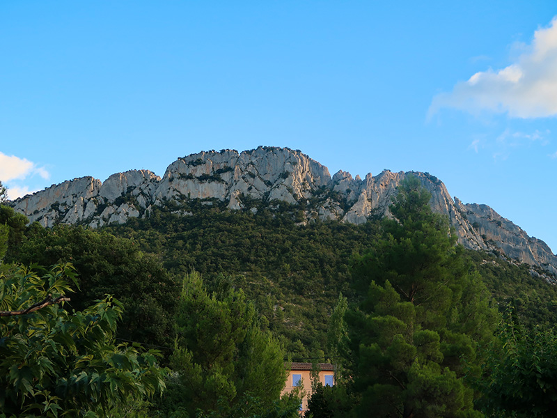 Rocher-Saint-Julien-Barronnies - activités
